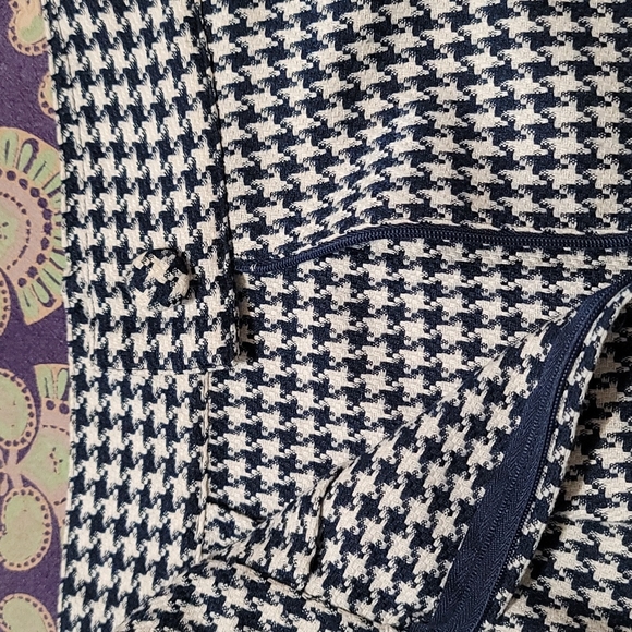 Vintage Navy & White Houndstooth Pencil Mini Skirt - Picture 4 of 7